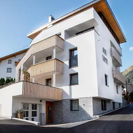 Apartment Chamins