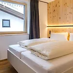 Apartament Chamins