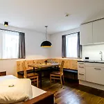 Apartament Chamins *
