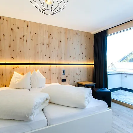 Apartament Chamins *